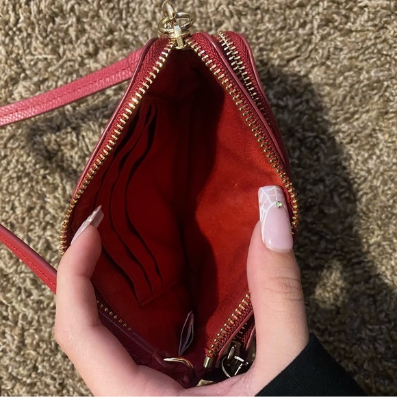 coach mini clutch - Picture 2 of 3